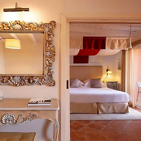 Cph | Pevero Otel