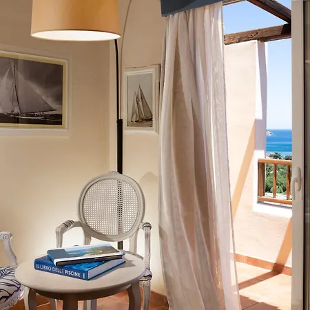 Cph | Pevero Szálloda