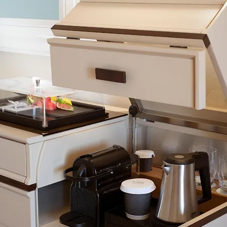 Szálloda Cph | Pevero