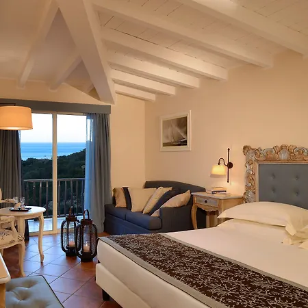 Cph | Pevero Szálloda 5*